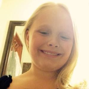 Meet your Posher, Alexis